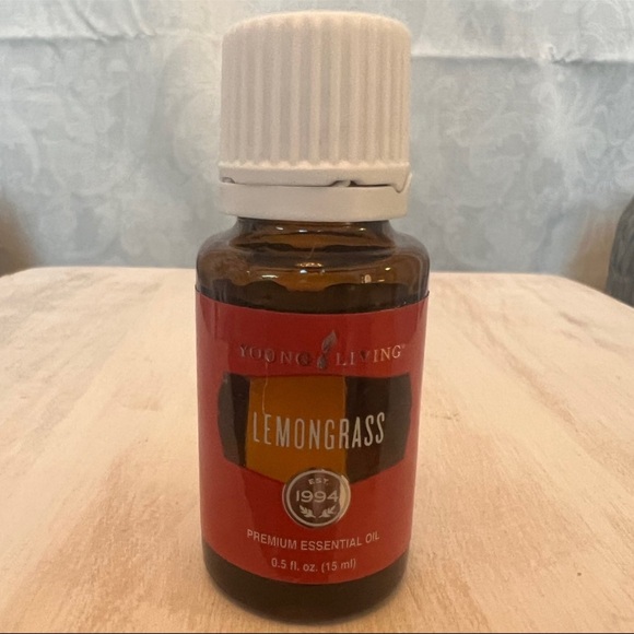 Young Living Other - ⚡️Young Living Lemongrass Essential Oil
